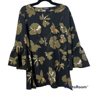 RINASCIMENTO Floral 3/4 Bell Sleeve Blouse fits like Size L